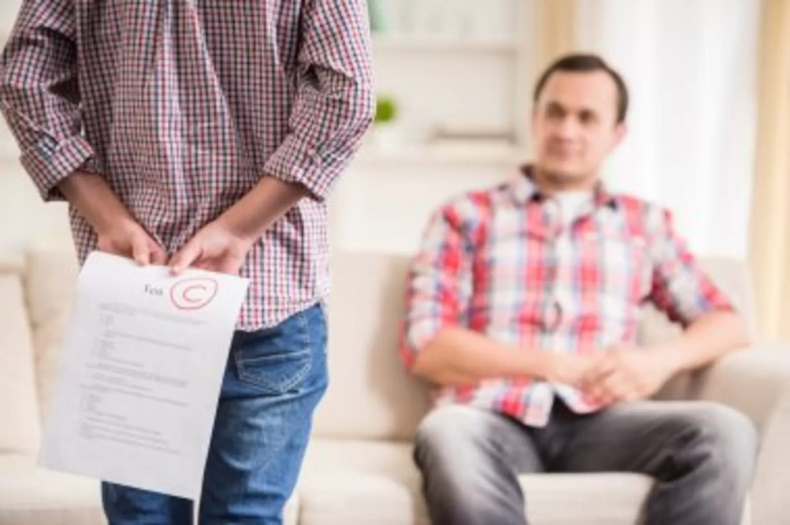 Cuplikan daftar nilai siswa dengan beberapa nilai rendah yang ditandai stabilo warna